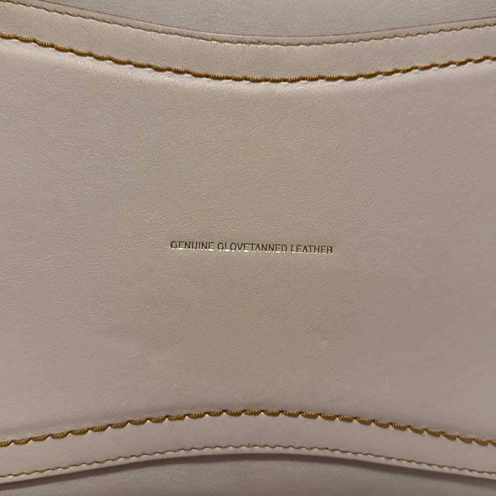 Coach OffWhite Genuine Glovetanned Leather Rogue Tote With Coach Link Detail - Picture 5 of 6